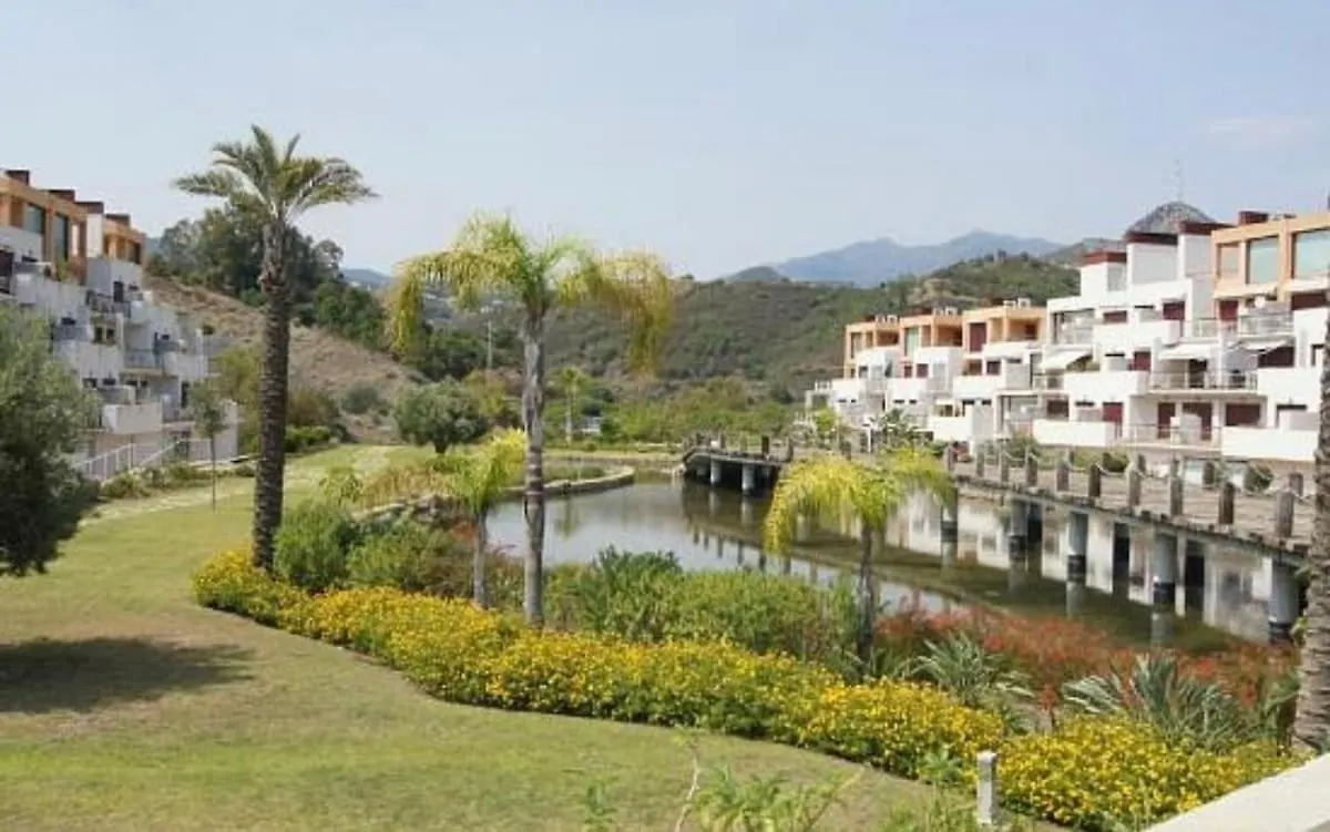 Modern Apartment In A Magnificent Mountain Resort Estepona
